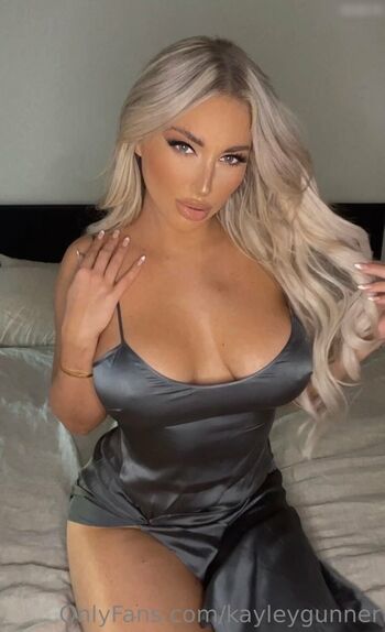 Full leaked Gxsses / private onlyfans photo