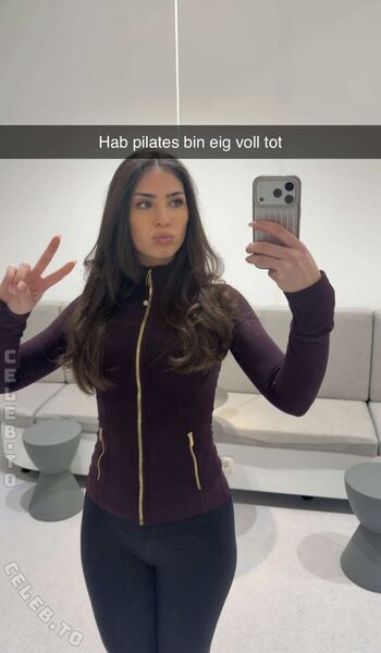 Adelina Noellee