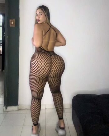 adriana_marin