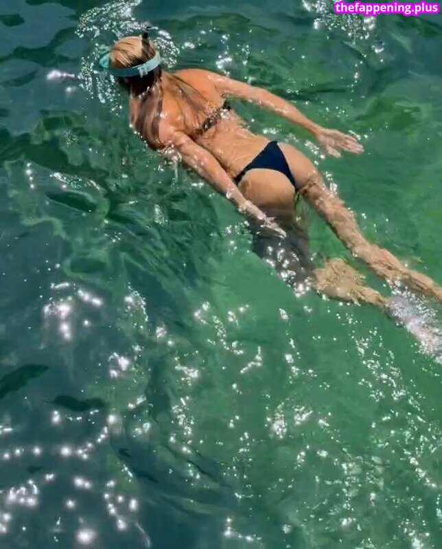 Adriane Galisteu / galisteuoficial Foto OnlyFans Nuda #447