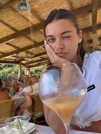afra saracoglu