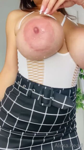Alexa Pearl