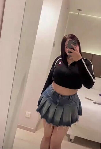 Alexa Ávila