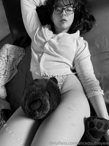 Full leaked Alice cottonsox private onlyfans photo