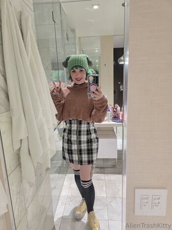 AlienTrashKitty