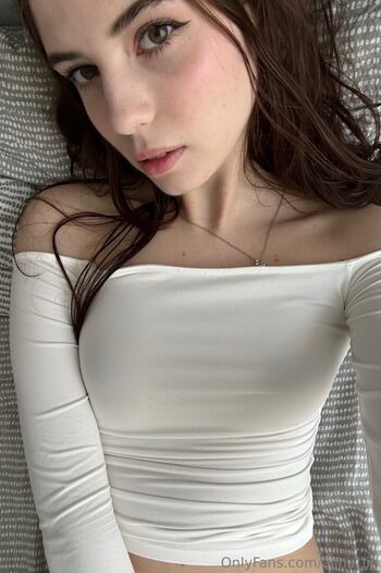 Alina_Lin