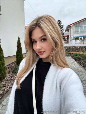 Alina Love