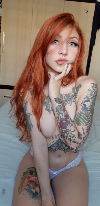 Aline Fox