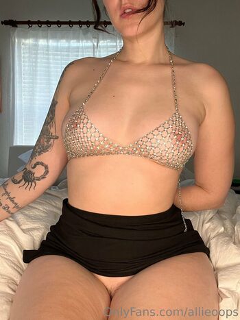 Allie Oops