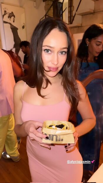 Alycia Debnam Carey