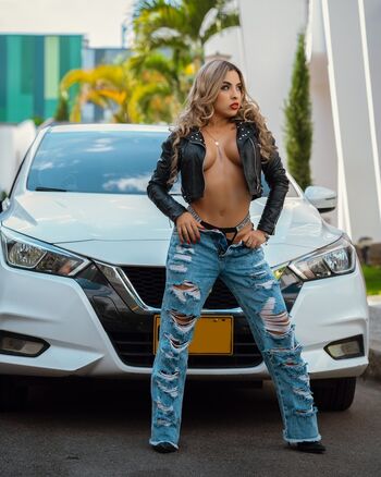 Ambar Simson