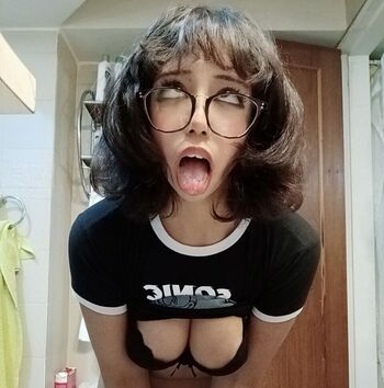 Anitatiwtf_