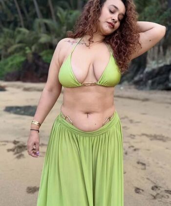 anjuthecurly