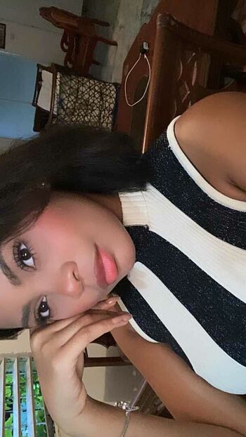 Anleny frias