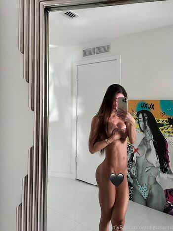 Anllela Sagra
