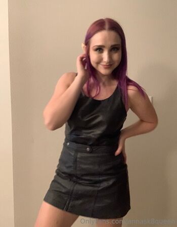 Full leaked Annaoswaldskqn page private onlyfans photo