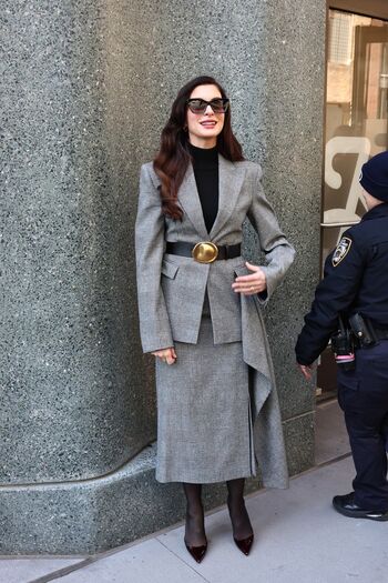 Anne Hathaway