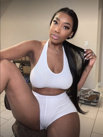 Annemoore