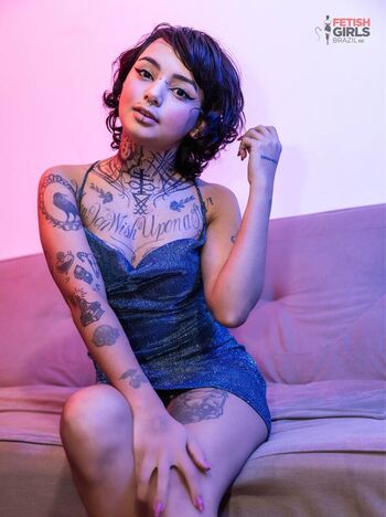 Annie Clementine