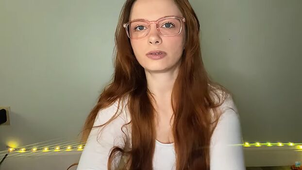 April Daisy Asmr