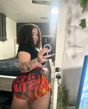 Ariana Dukes