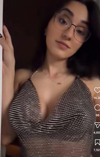 Arianna Lane