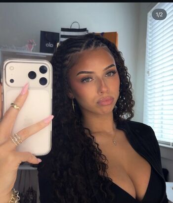 Arianna_tyler