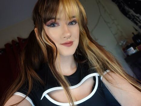 Full leaked Nude muse / private onlyfans photo