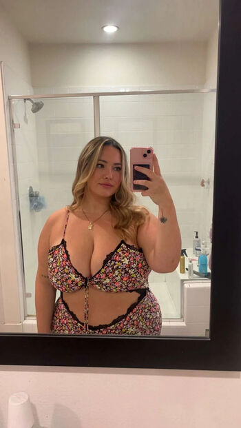 ashleygraham