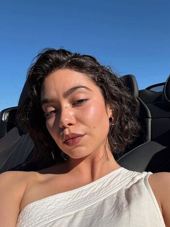 Full leaked Auli i cravalho private onlyfans photo