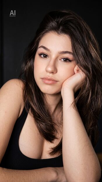 Ava Rose Beaune