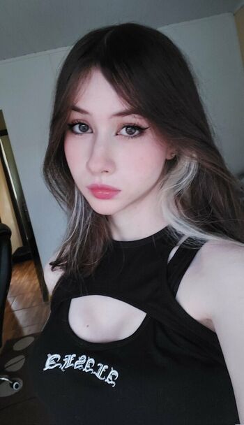Full leaked Sloane mathews/ private onlyfans photo