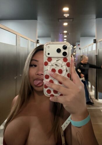 Aysia Phan