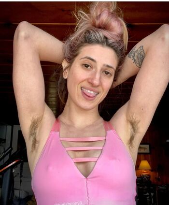 Barebunny3