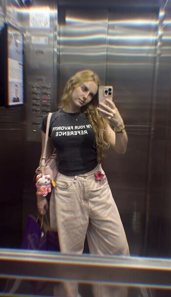 Beatriz Fernandes