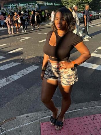 Beckybrowngurl
