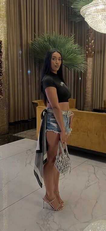 Bigdiamondgirl,