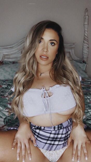 brittanyxlauren