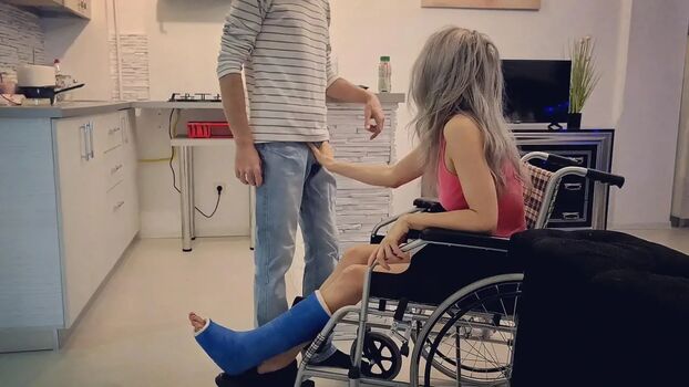 brokenleg