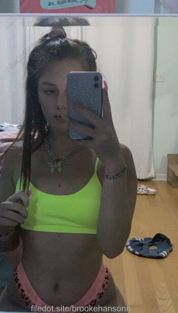 brookehansonn_