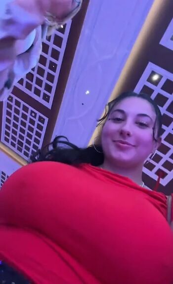 BustyBri