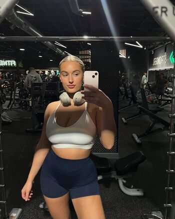 Caitlin Perriam
