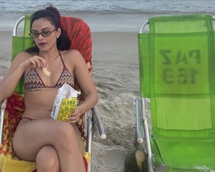 Camila Mendes