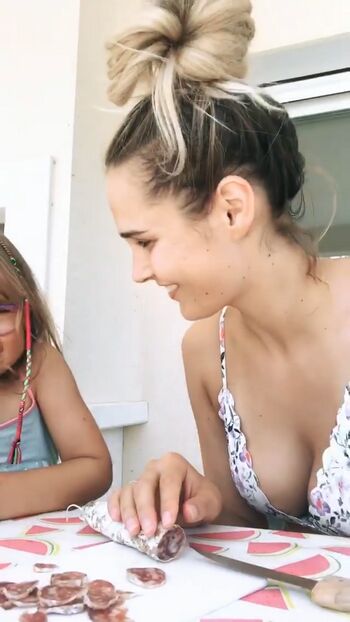 Camille Lou