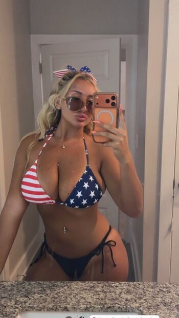 Camryn Plaza