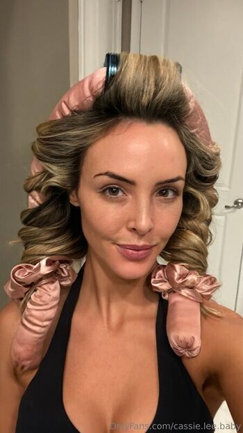 Cassie Lee