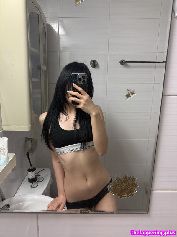 cc979 / cc99799 / user 누드 OnlyFans 사진 #2