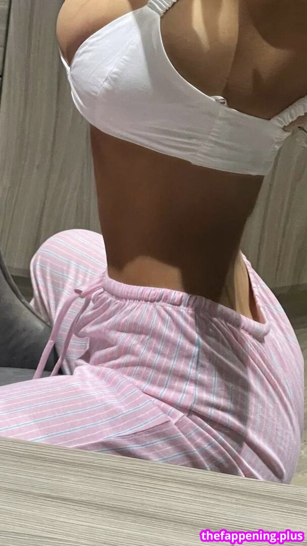 Cchloerose88 नग्न OnlyFans फोटो #3