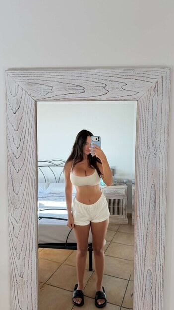 Cecilia Rose