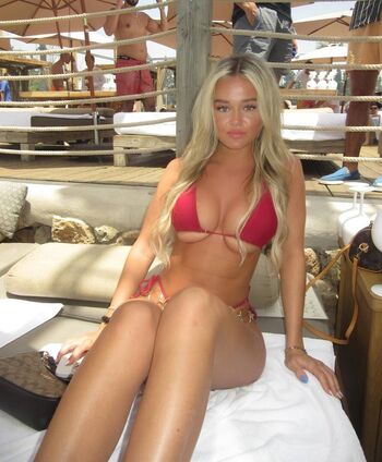 Chloe Anderton